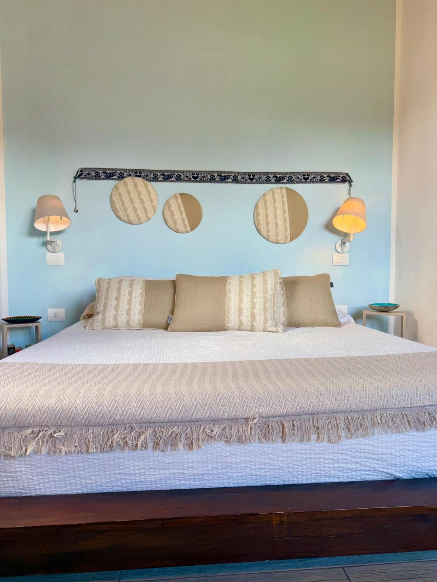 Is Cheas Wine Farm Boutique Hotel San Vero Milis المظهر الخارجي الصورة