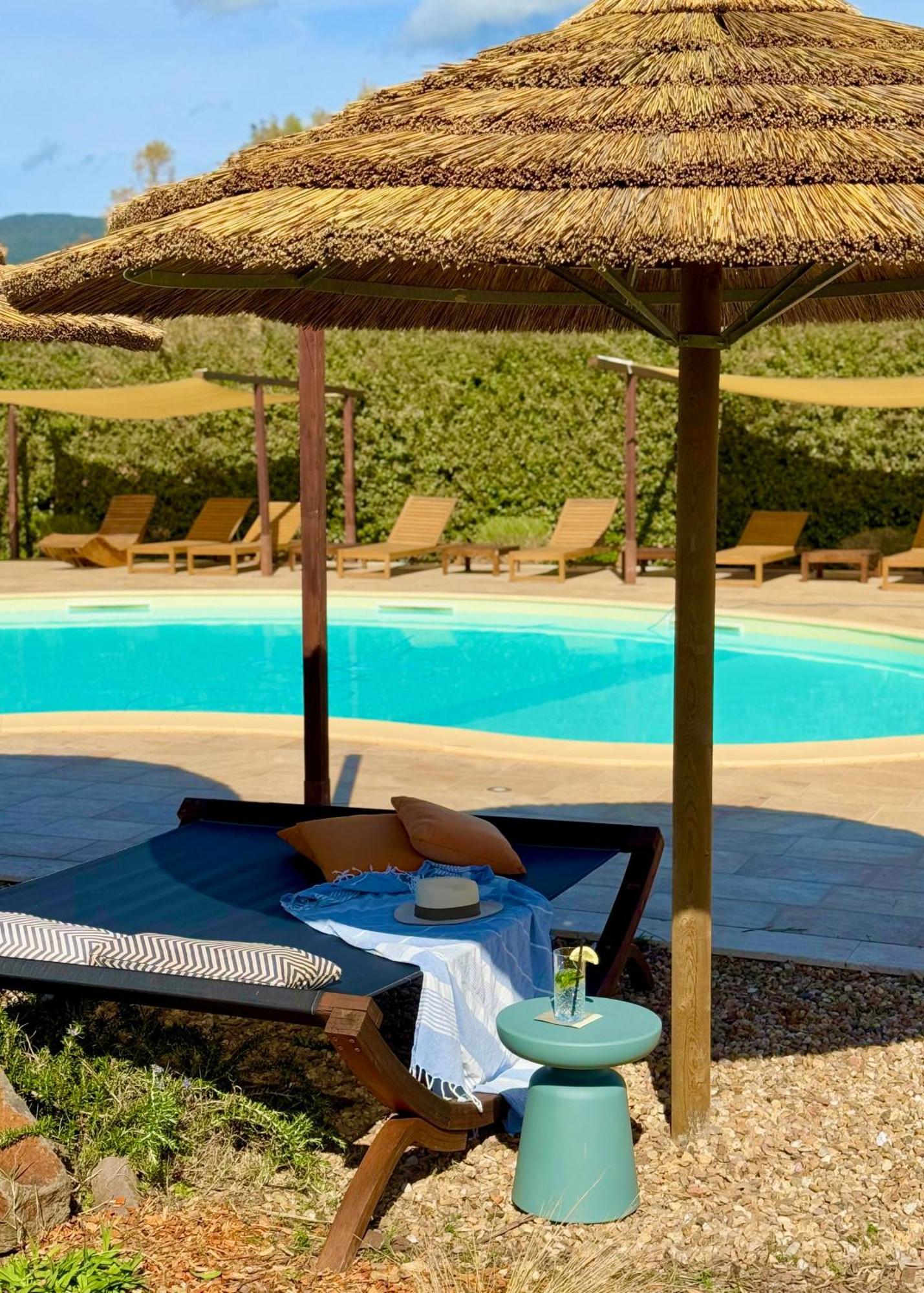 Is Cheas Wine Farm Boutique Hotel San Vero Milis المظهر الخارجي الصورة